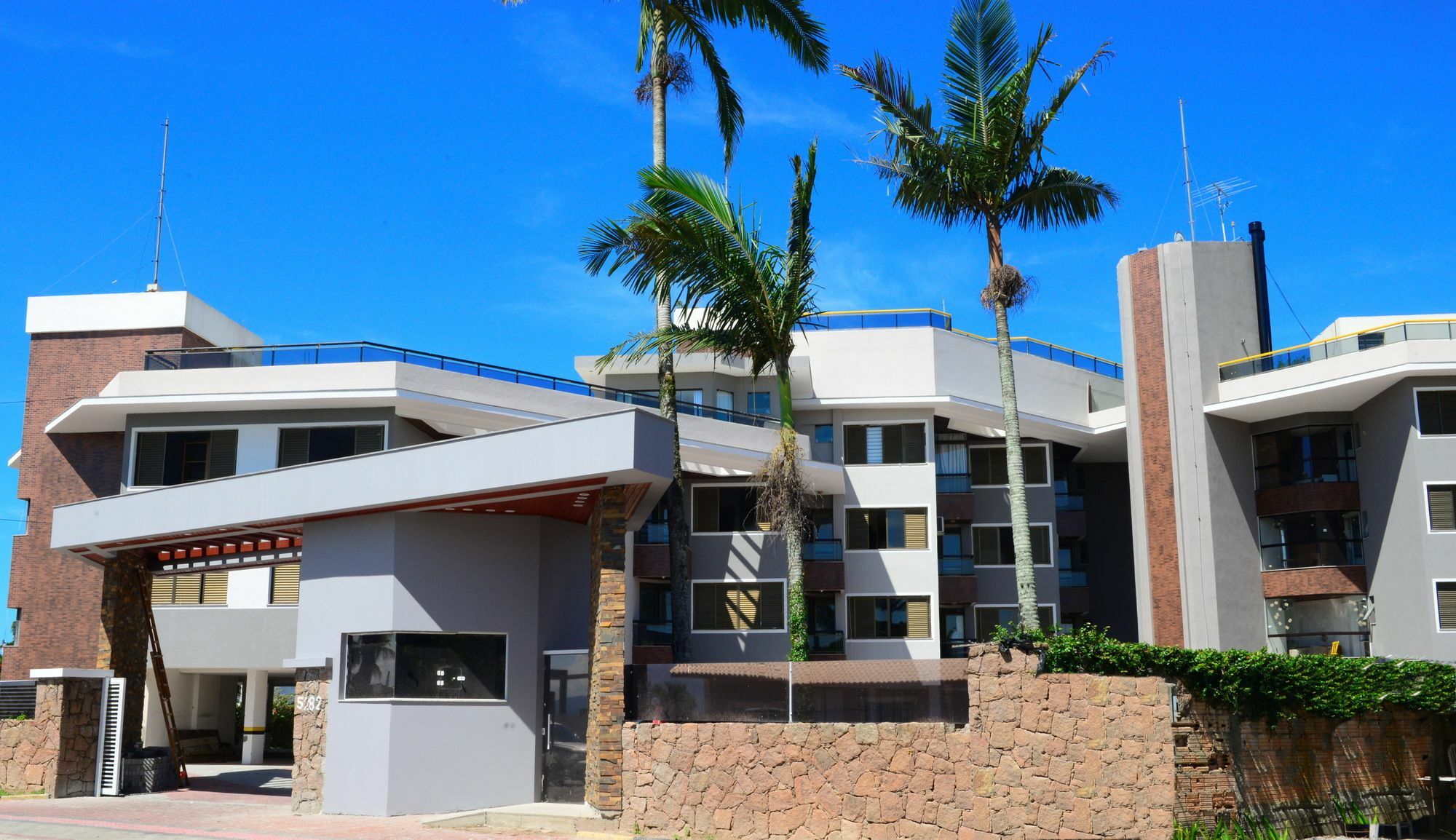 Boulevard Ponta Das Canas Governador Celso Ramos Ngoại thất bức ảnh